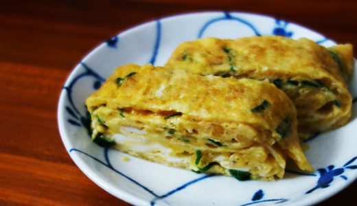 スーパーで売ってるサクサクの天かすは非常にお役立ち。保存は冷凍庫が良いみたい。