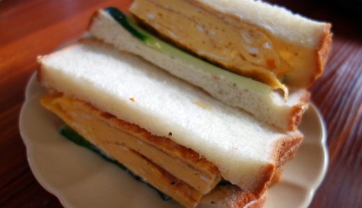 お昼ご飯にだし巻き卵サンドイッチ