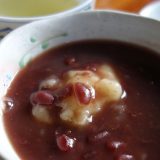 井村屋さんのぜんざいに、小麦粉団子（だんご）。