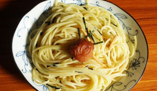 お茶づけ海苔でパスタの手軽で節約お昼ごはん。