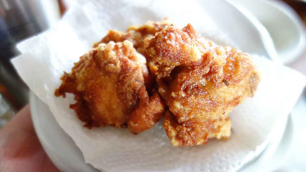 鶏肩肉の唐揚げ　完成。いつもの鶏もも肉のから揚げと同じレシピで。